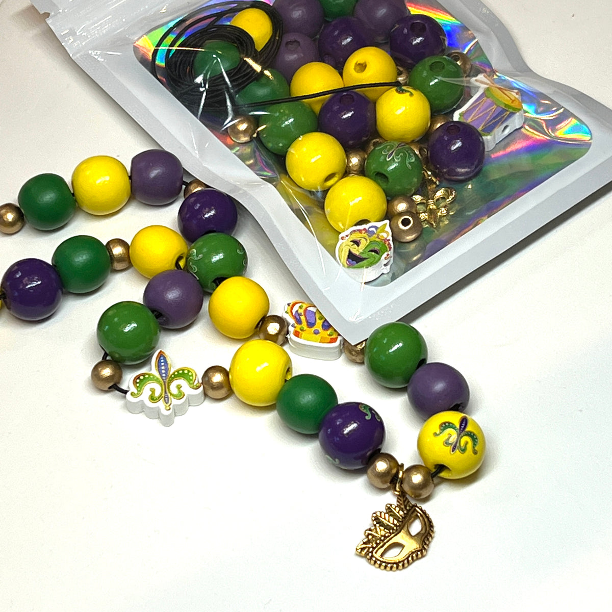 Mardi Gras Long Necklace Kit – The Bead Shop