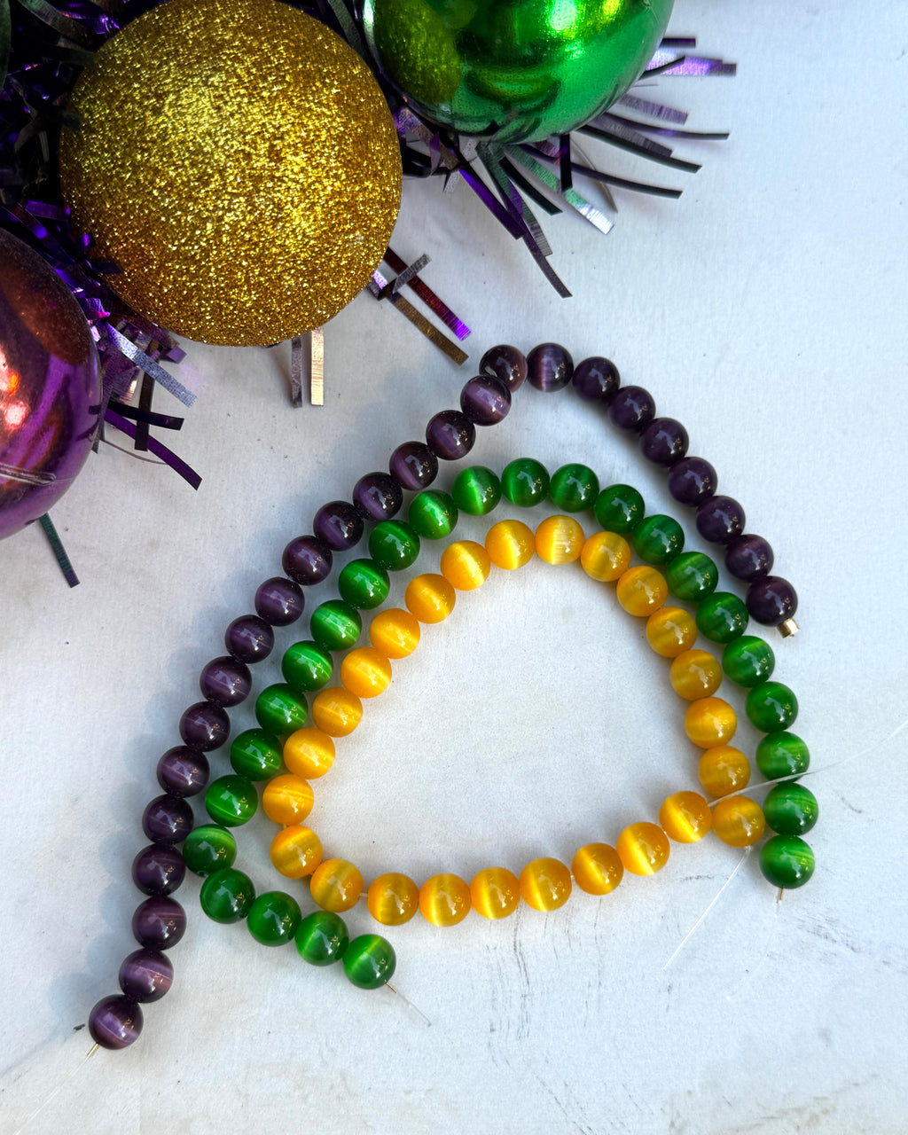 Mardi Gras Cats Eye Mix
