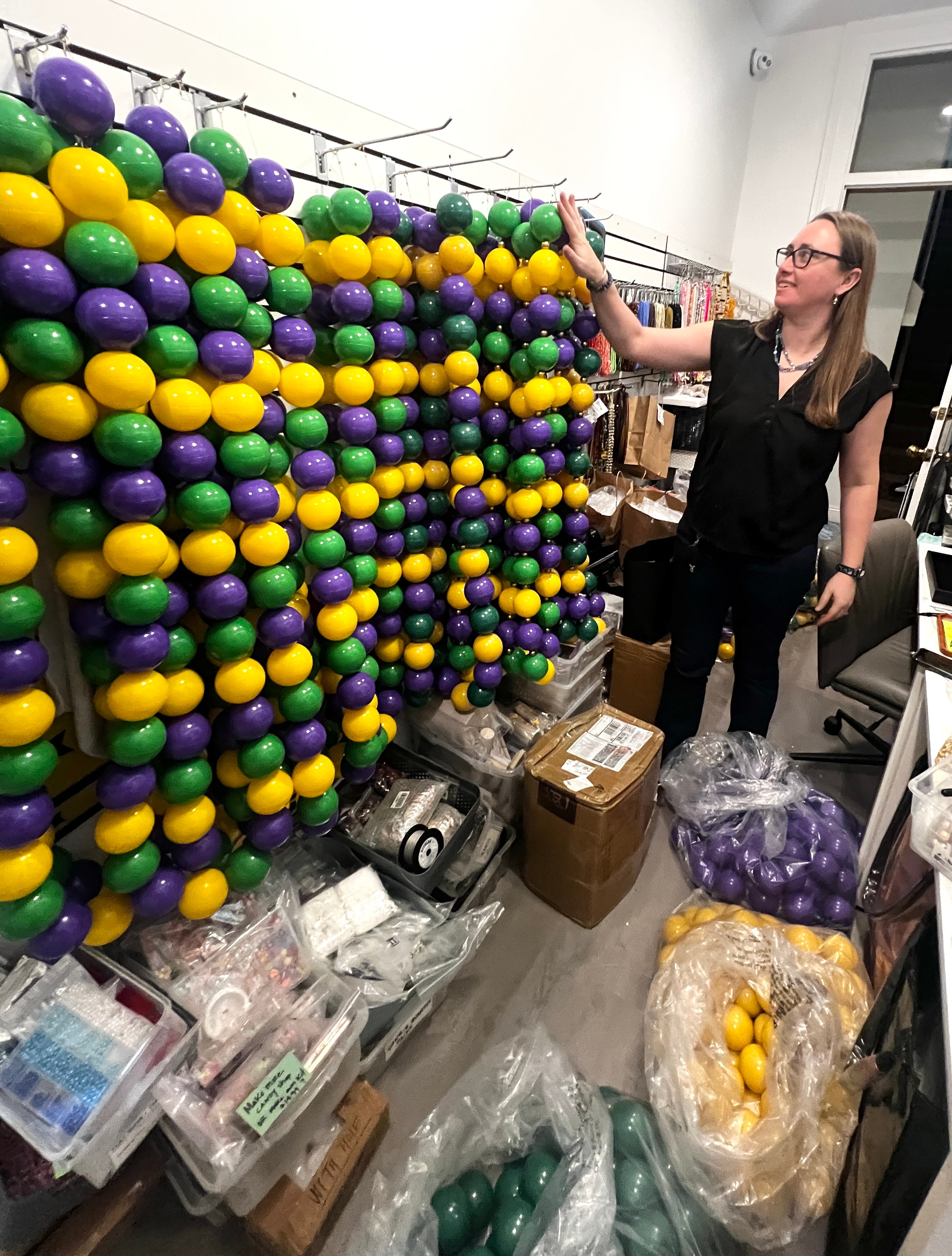 PRE-ORDER Mardi Gras Bead Garland : 8 ft. Large Heavy Duty Beads