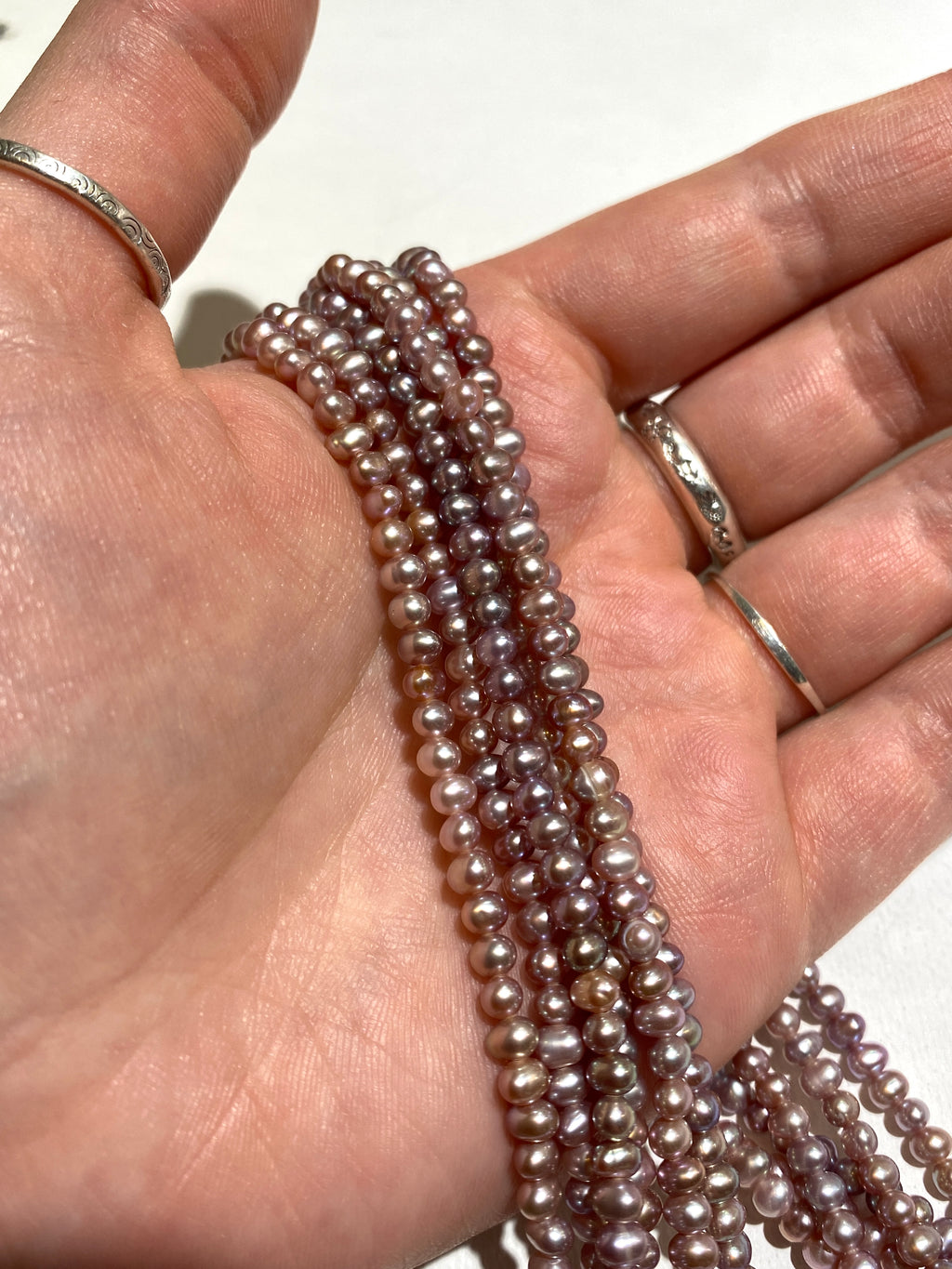 Freshwater Pearls - Potato 3-4mm - Natural Color