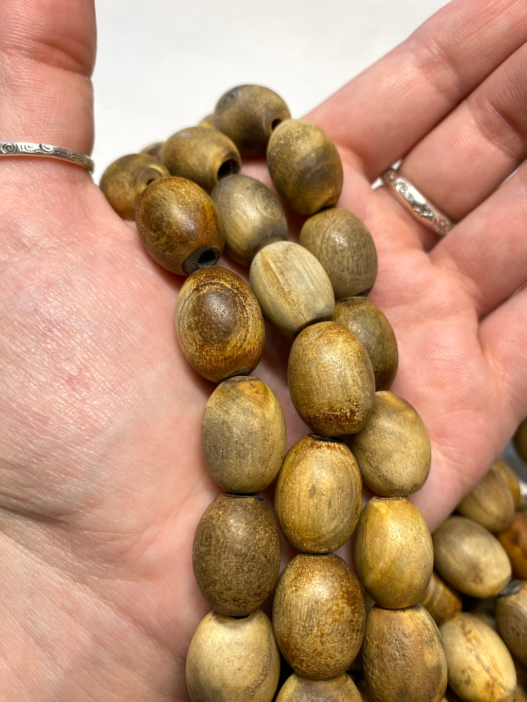 Horn Ovals - 12x17mm