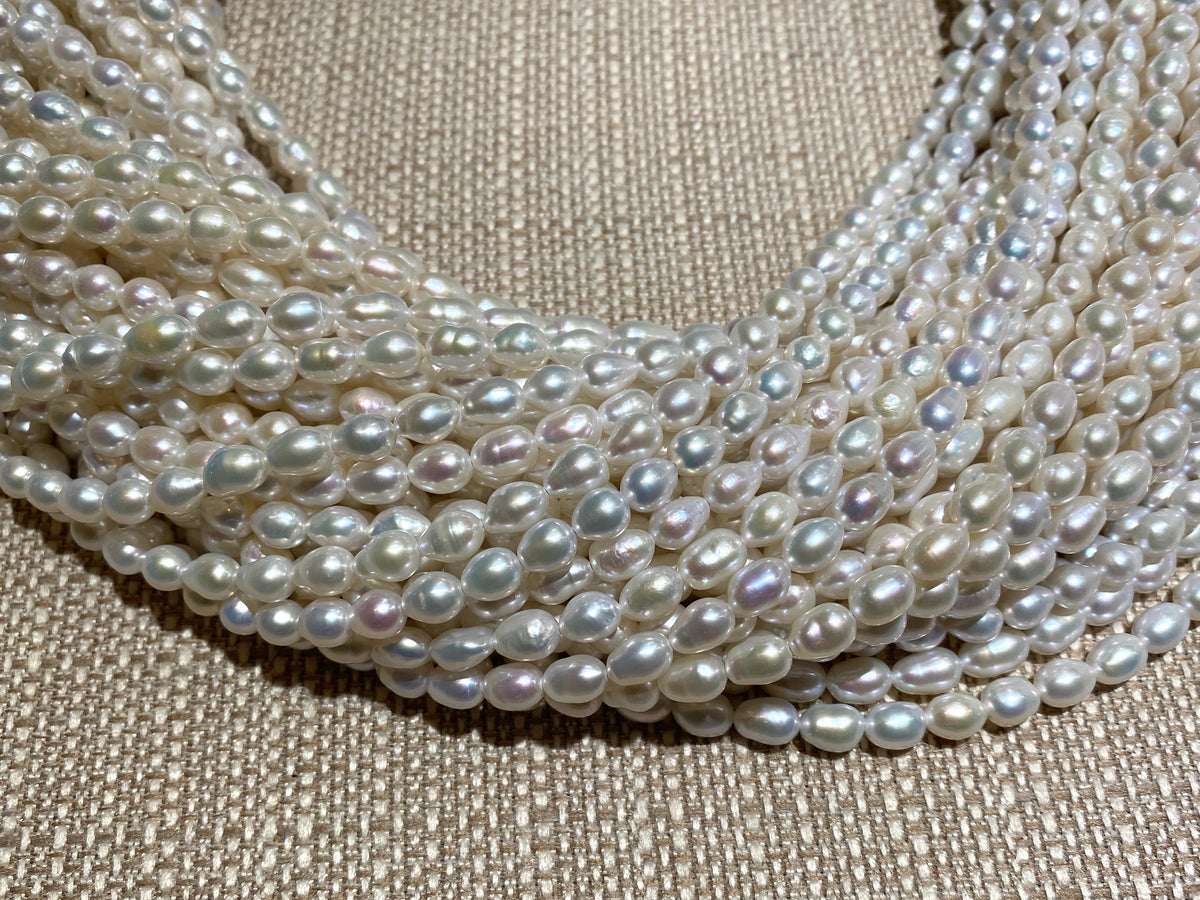 Freshwater Pearls - Teardrop Rice - 6x6-7mm