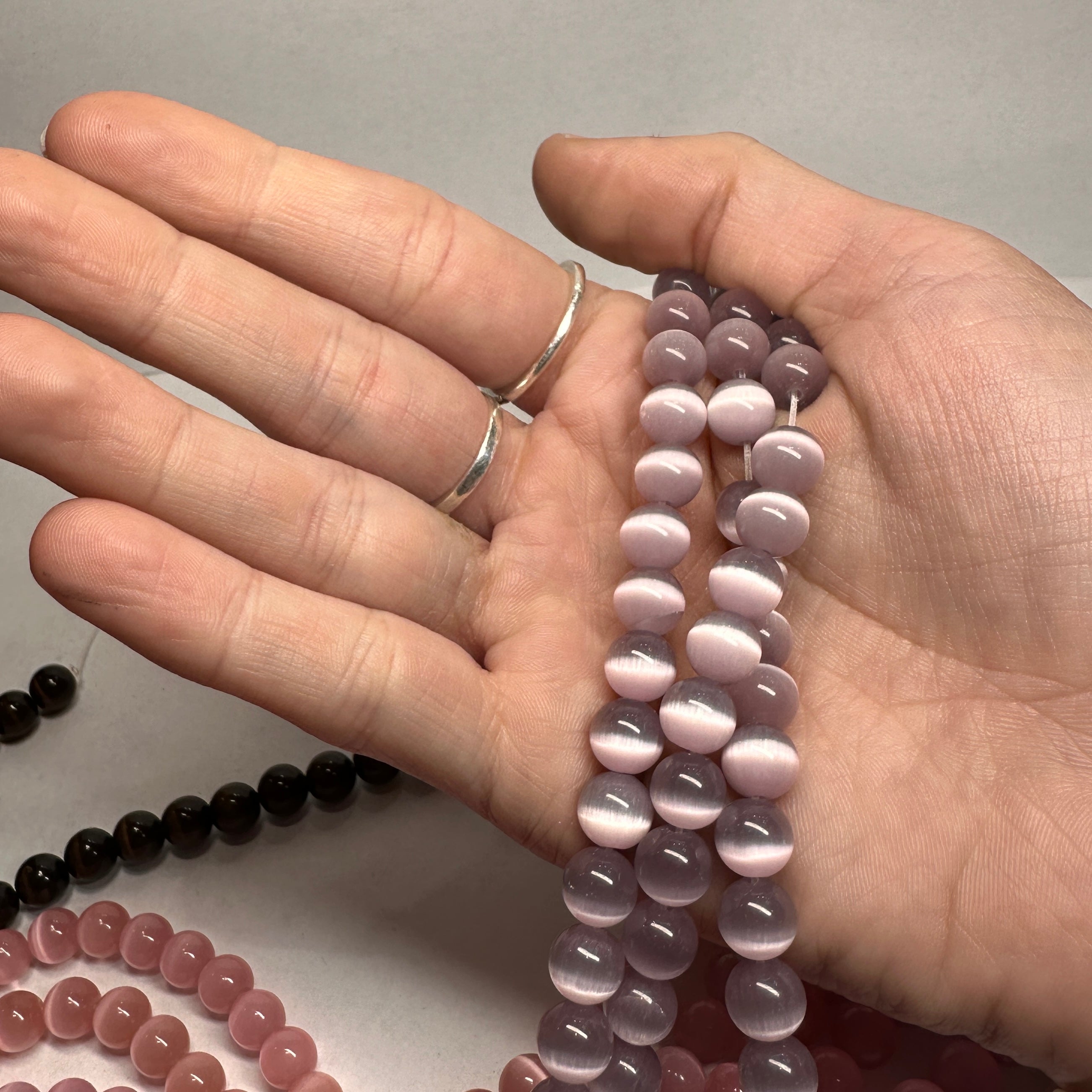 Cats Eye Glass Rounds-8mm