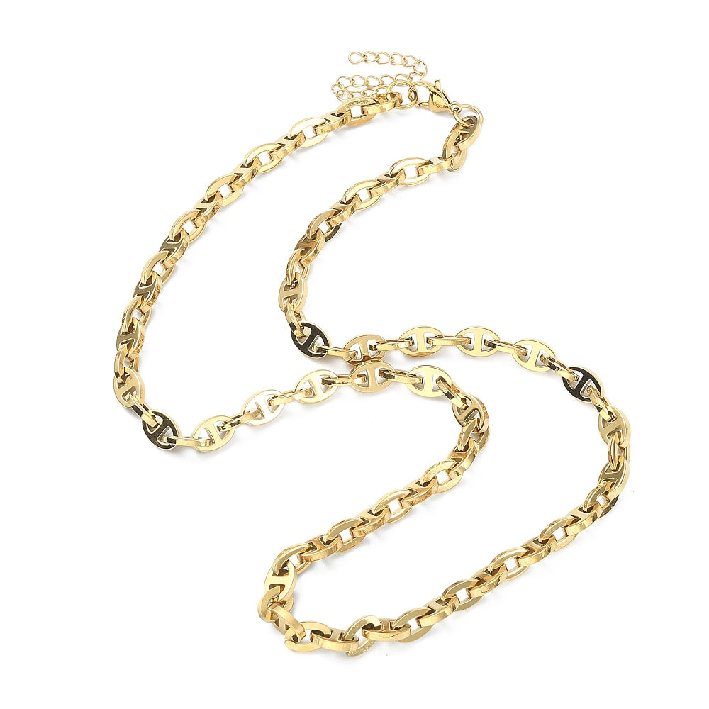 golden alternating oval and mariner link chain necklace with lobster claw clasp and extender chain on white background. 