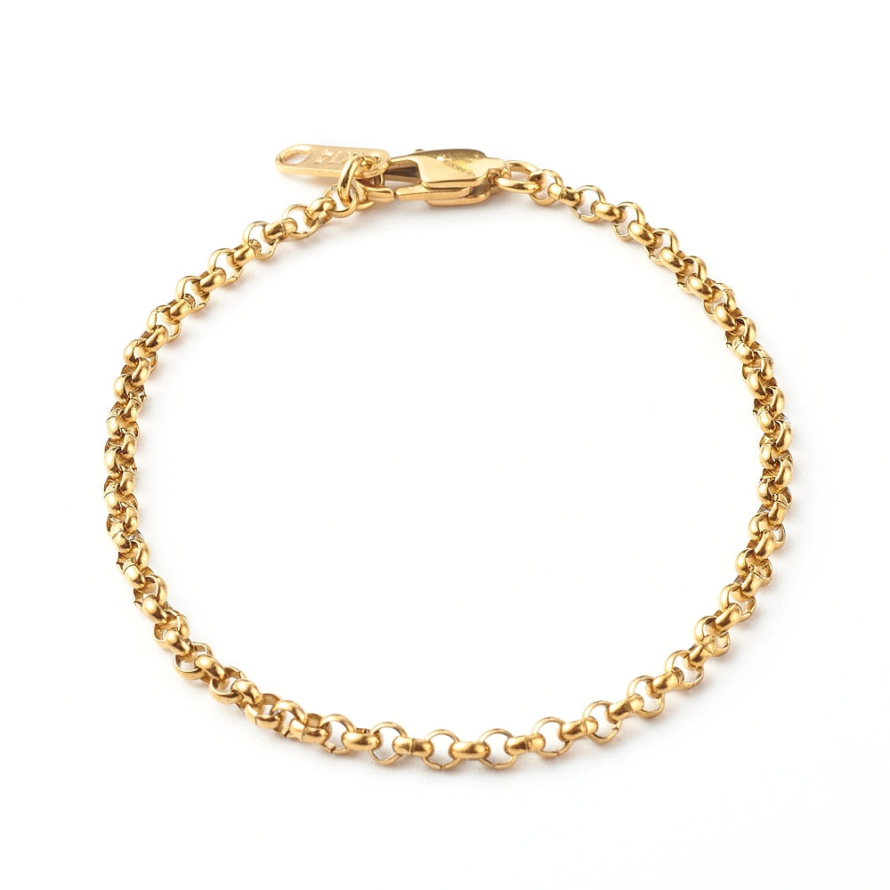 golden rolo chain bracelet with lobster claw clasp and extender tab over white background. 